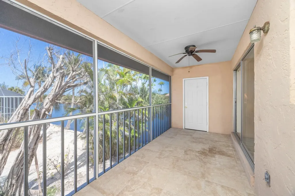 1610 Middle Gulf Drive Sanibel FL 33957