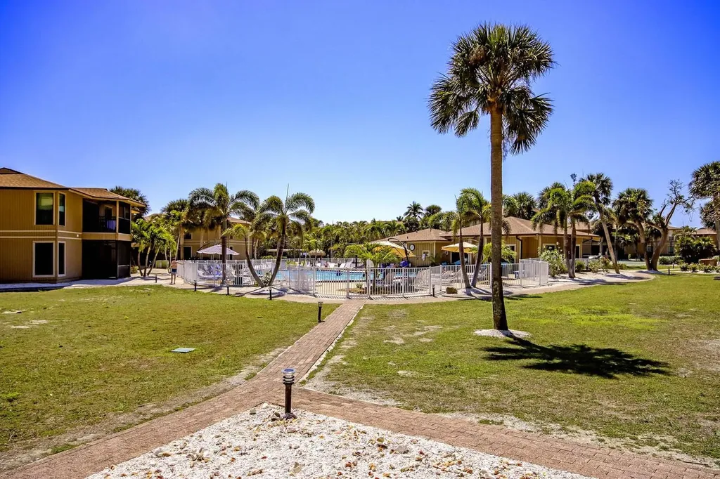 5117 Sea Bell Road Sanibel FL 33957