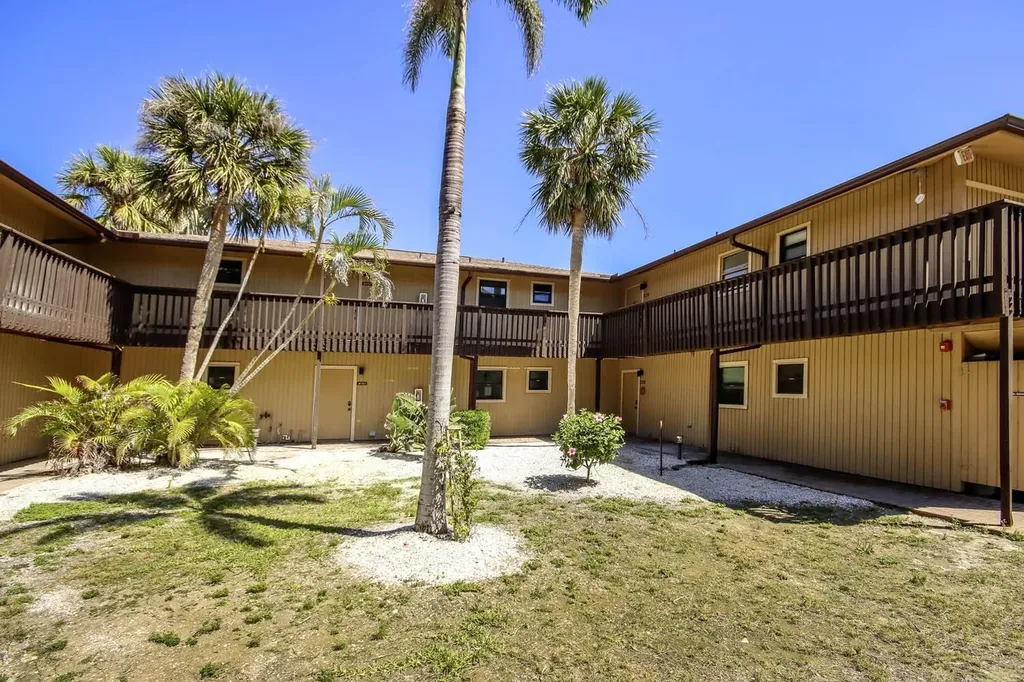 5117 Sea Bell Road Sanibel FL 33957