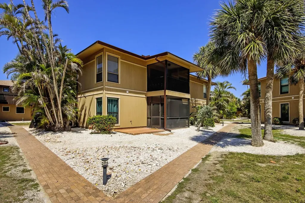 5117 Sea Bell Road Sanibel FL 33957
