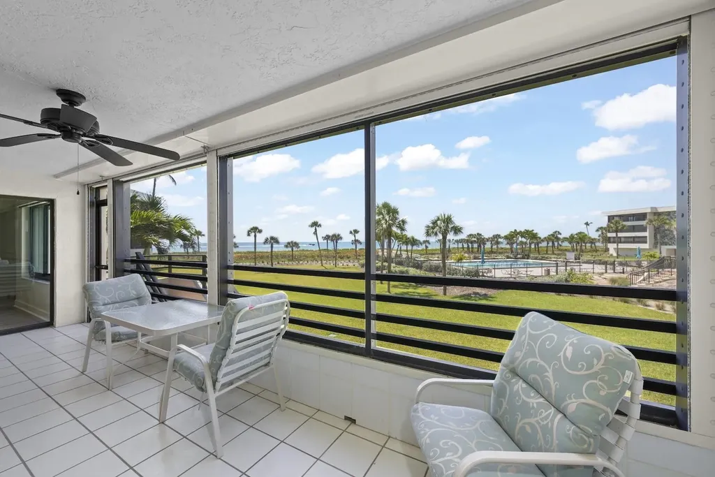 1605 Middle Gulf Drive Sanibel FL 33957