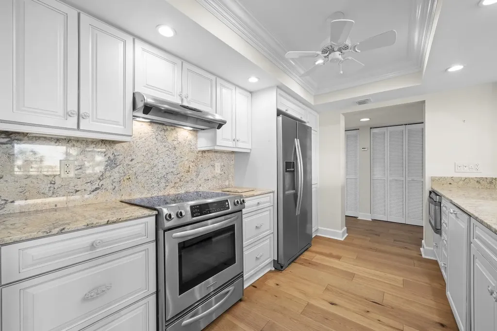 1605 Middle Gulf Drive Sanibel FL 33957