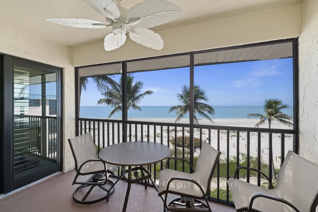 2230 Camino Del Mar Drive Sanibel FL 33957