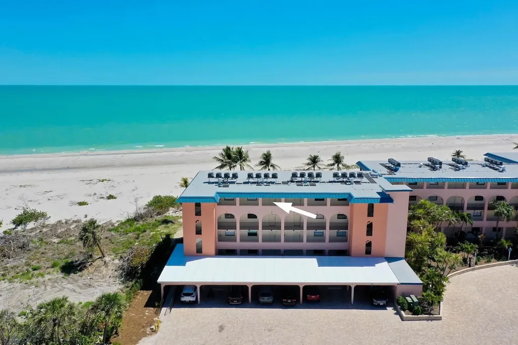 2230 Camino Del Mar Drive Sanibel FL 33957