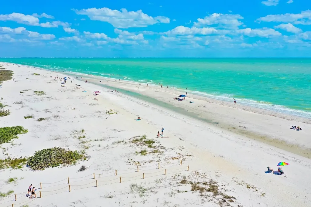 2230 Camino Del Mar Drive Sanibel FL 33957