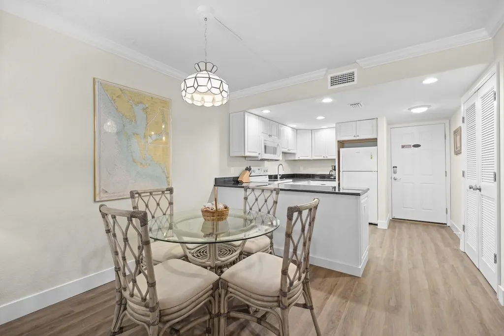 2230 Camino Del Mar Drive Sanibel FL 33957