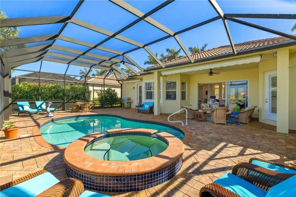 18200 Creekside View Drive Fort Myers FL 33908