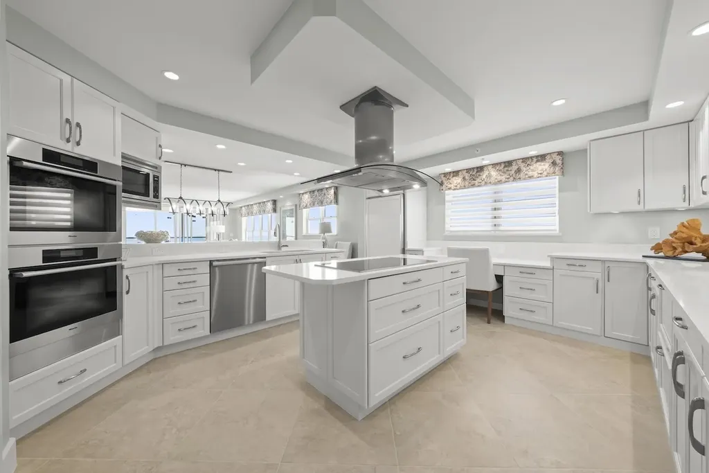 2549 W Gulf Drive Sanibel FL 33957