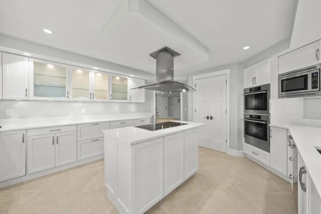 2549 W Gulf Drive Sanibel FL 33957