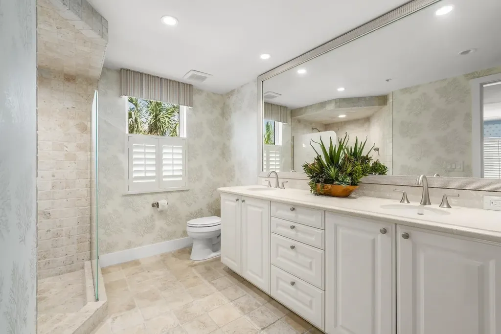 2549 W Gulf Drive Sanibel FL 33957