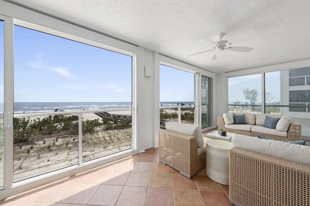2549 W Gulf Drive Sanibel FL 33957