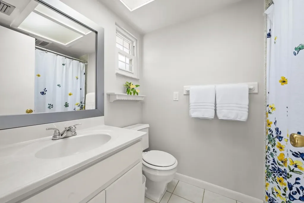 490 Marian Road Sanibel FL 33957