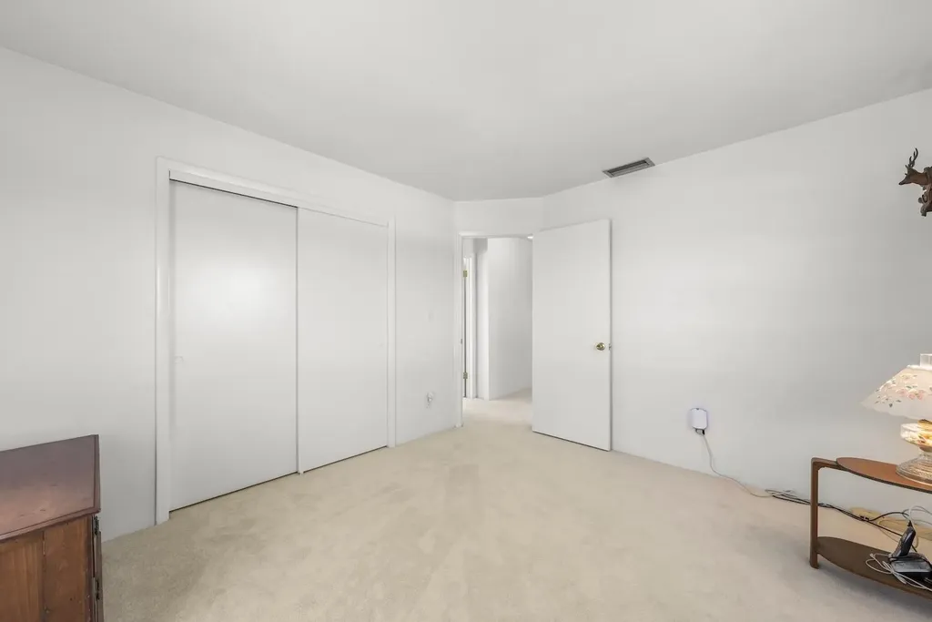 490 Marian Road Sanibel FL 33957