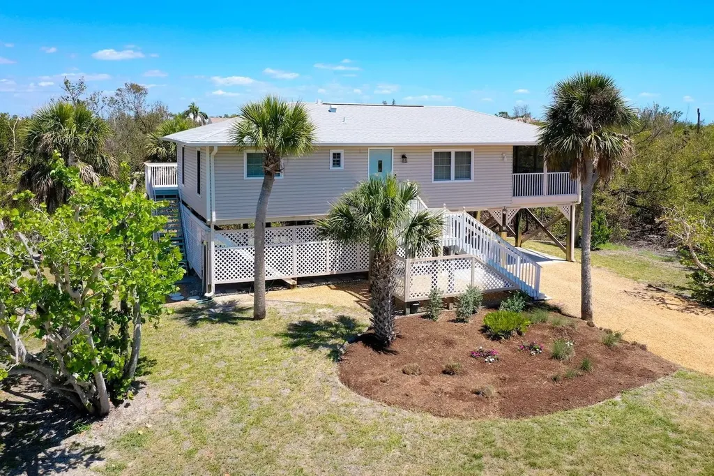 490 Marian Road Sanibel FL 33957