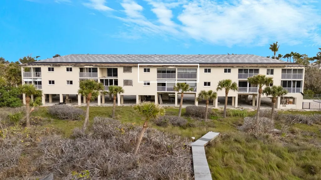 527 E Gulf Drive Sanibel FL 33957