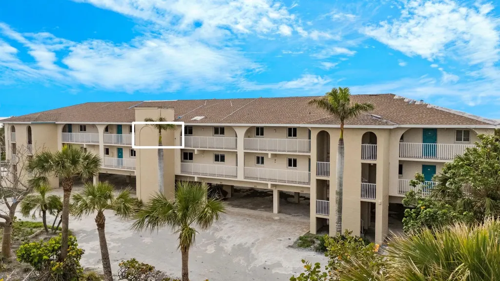 527 E Gulf Drive Sanibel FL 33957