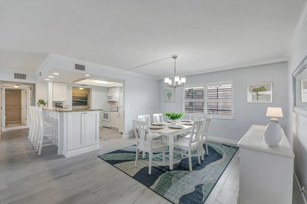 1401 Middle Gulf Drive Sanibel FL 33957