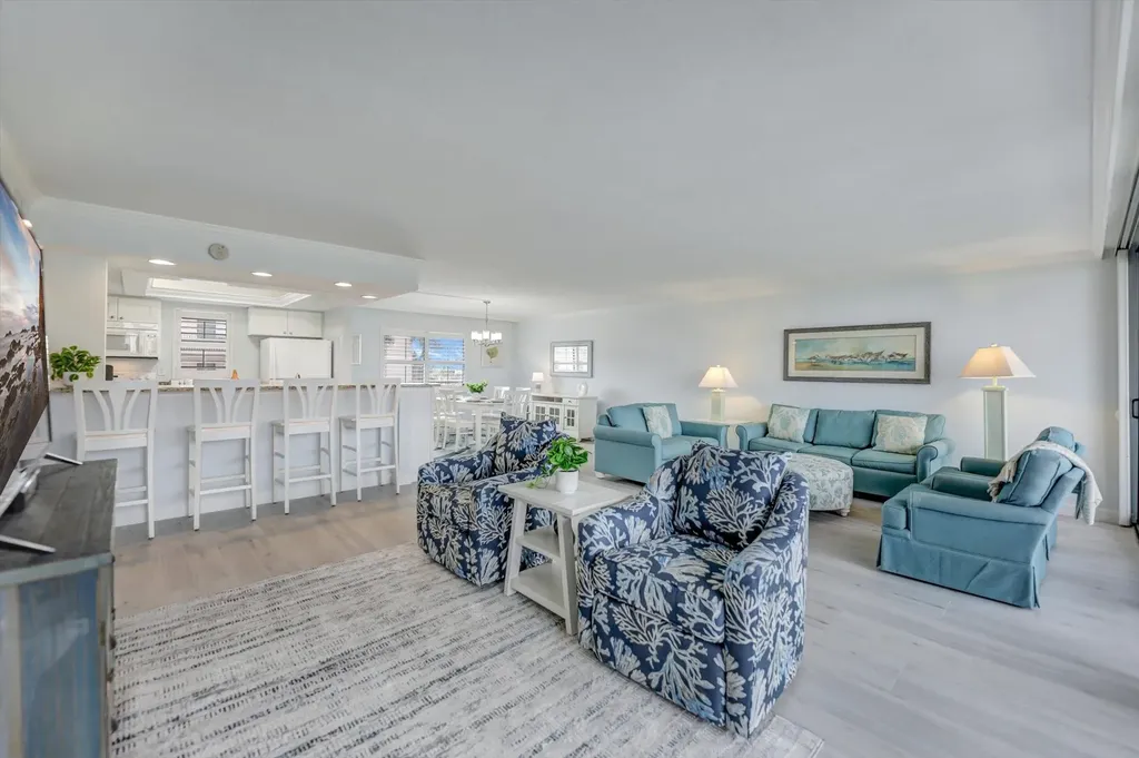 1401 Middle Gulf Drive Sanibel FL 33957