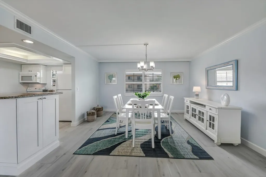 1401 Middle Gulf Drive Sanibel FL 33957