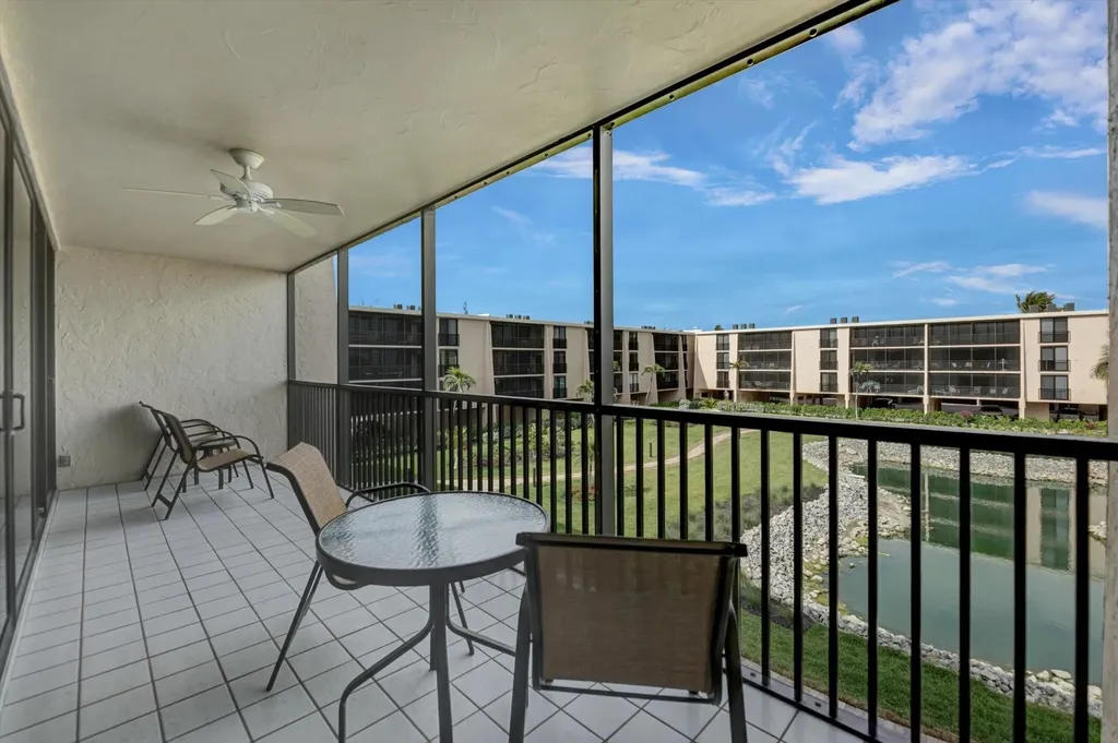 1401 Middle Gulf Drive Sanibel FL 33957