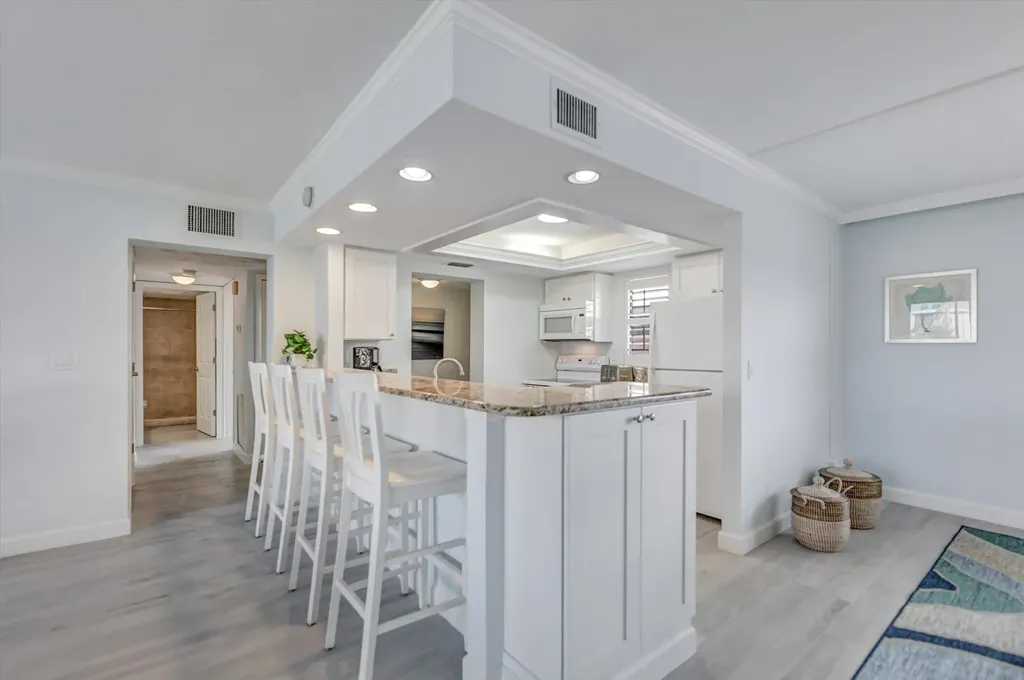 1401 Middle Gulf Drive Sanibel FL 33957