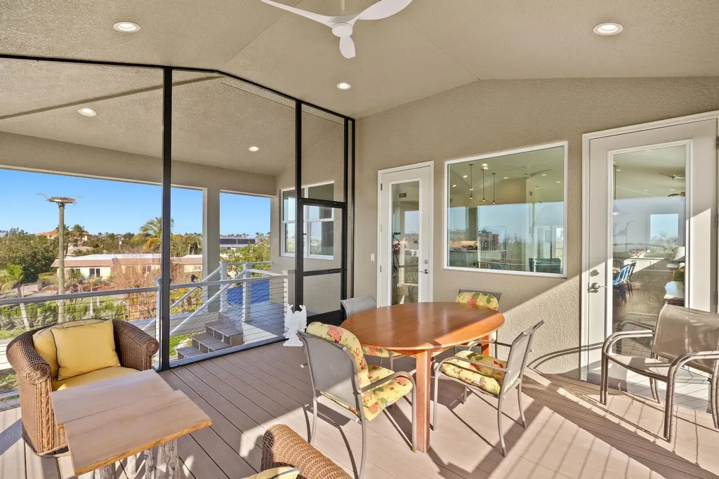 2190 Camino Del Mar Drive Sanibel FL 33957