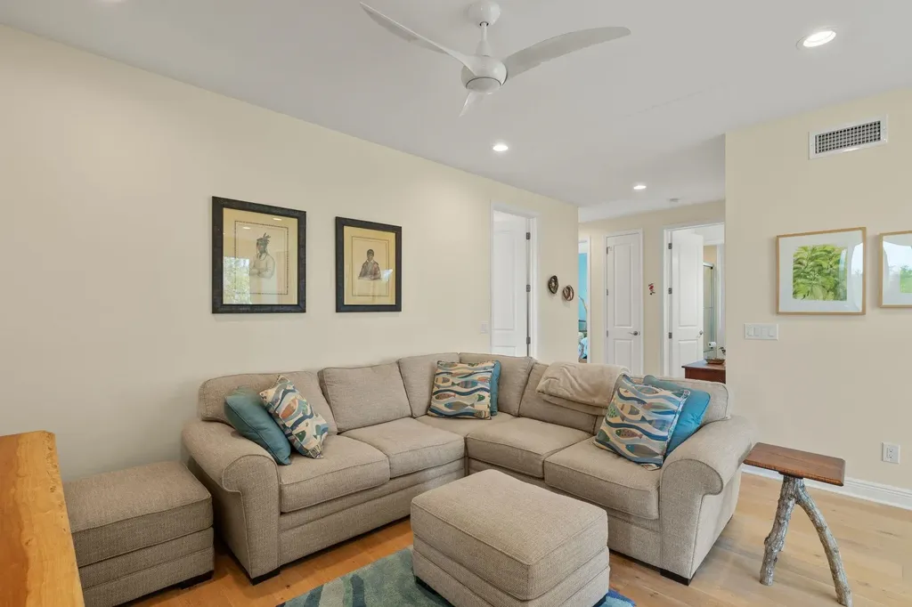 2190 Camino Del Mar Drive Sanibel FL 33957