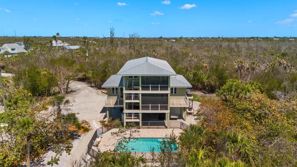 2190 Camino Del Mar Drive Sanibel FL 33957