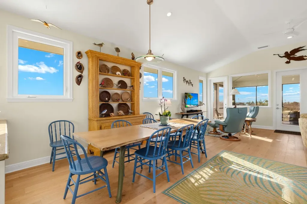 2190 Camino Del Mar Drive Sanibel FL 33957