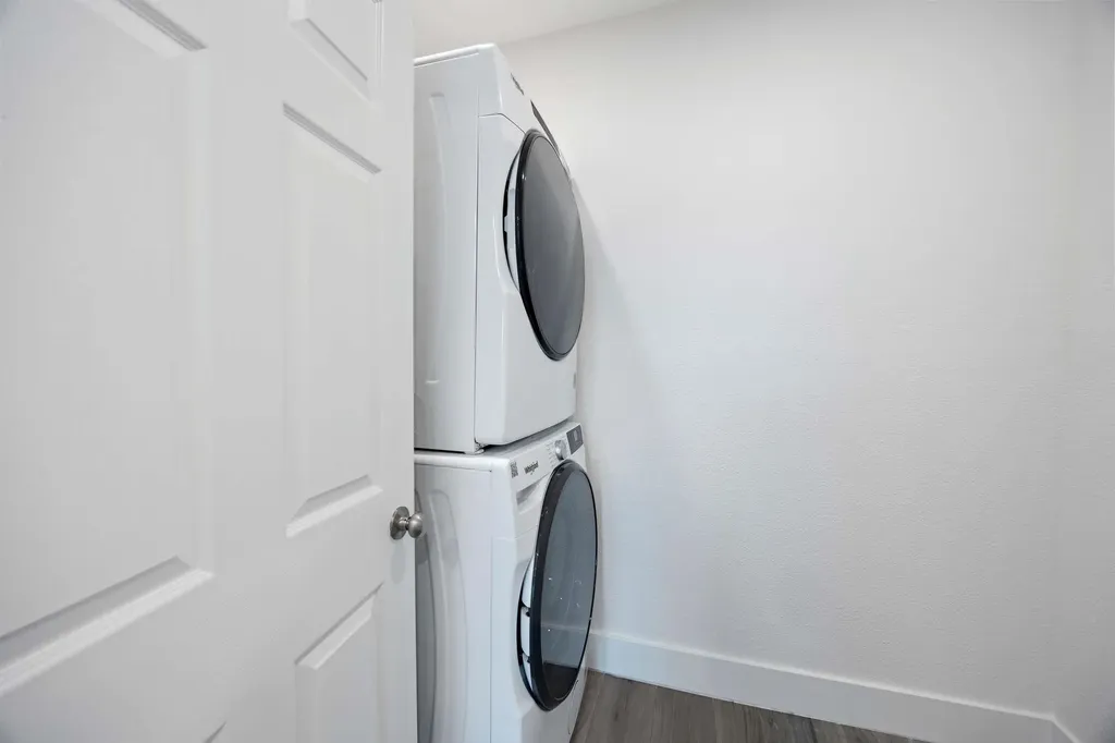 910 Fitzhugh Street Sanibel FL 33957