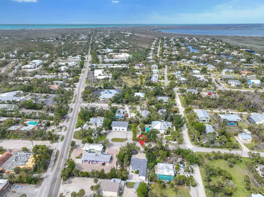 910 Fitzhugh Street Sanibel FL 33957
