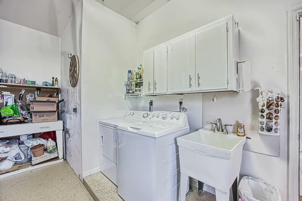 5482 Peppertree Drive Fort Myers FL 33908