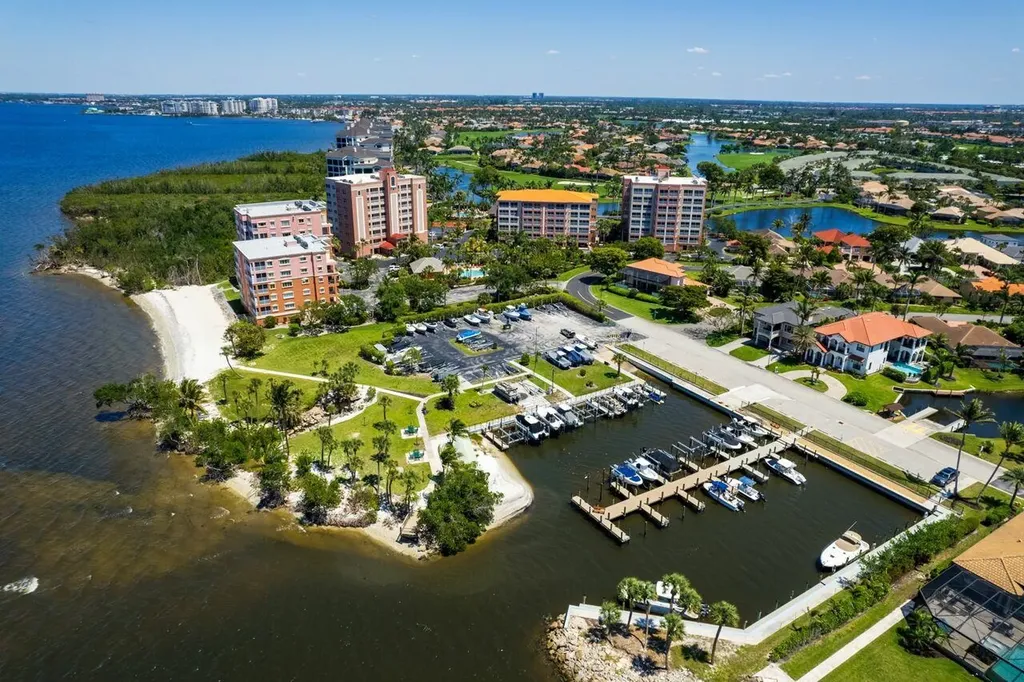 5482 Peppertree Drive Fort Myers FL 33908