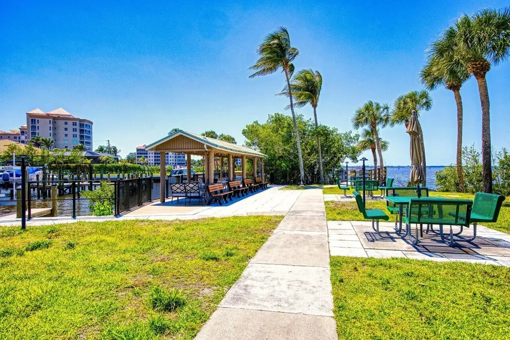 5482 Peppertree Drive Fort Myers FL 33908