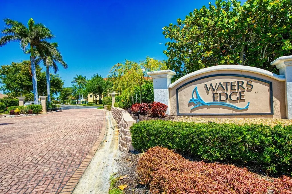 5482 Peppertree Drive Fort Myers FL 33908