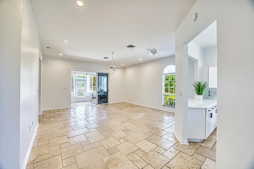 5482 Peppertree Drive Fort Myers FL 33908