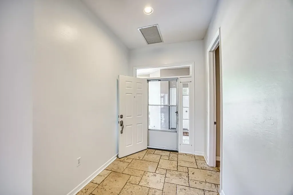 5482 Peppertree Drive Fort Myers FL 33908