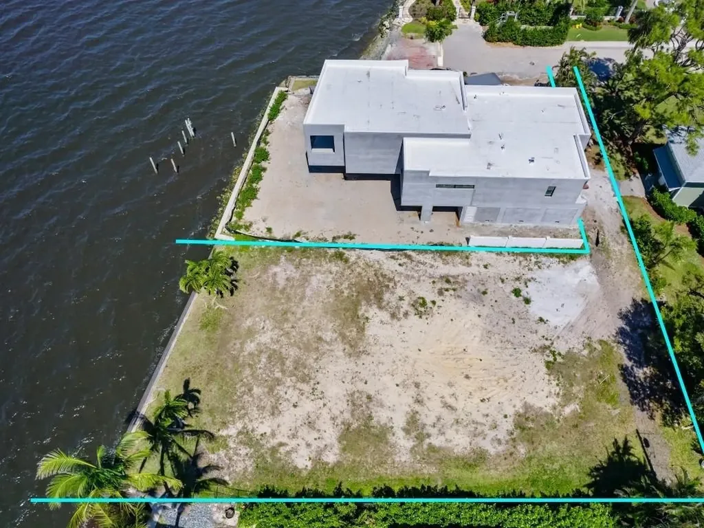 1204 Alhambra Drive Fort Myers FL 33901