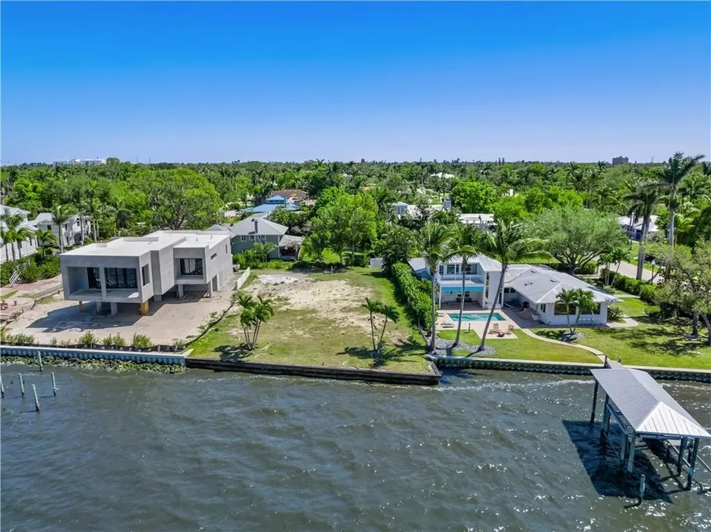 1204 Alhambra Drive Fort Myers FL 33901