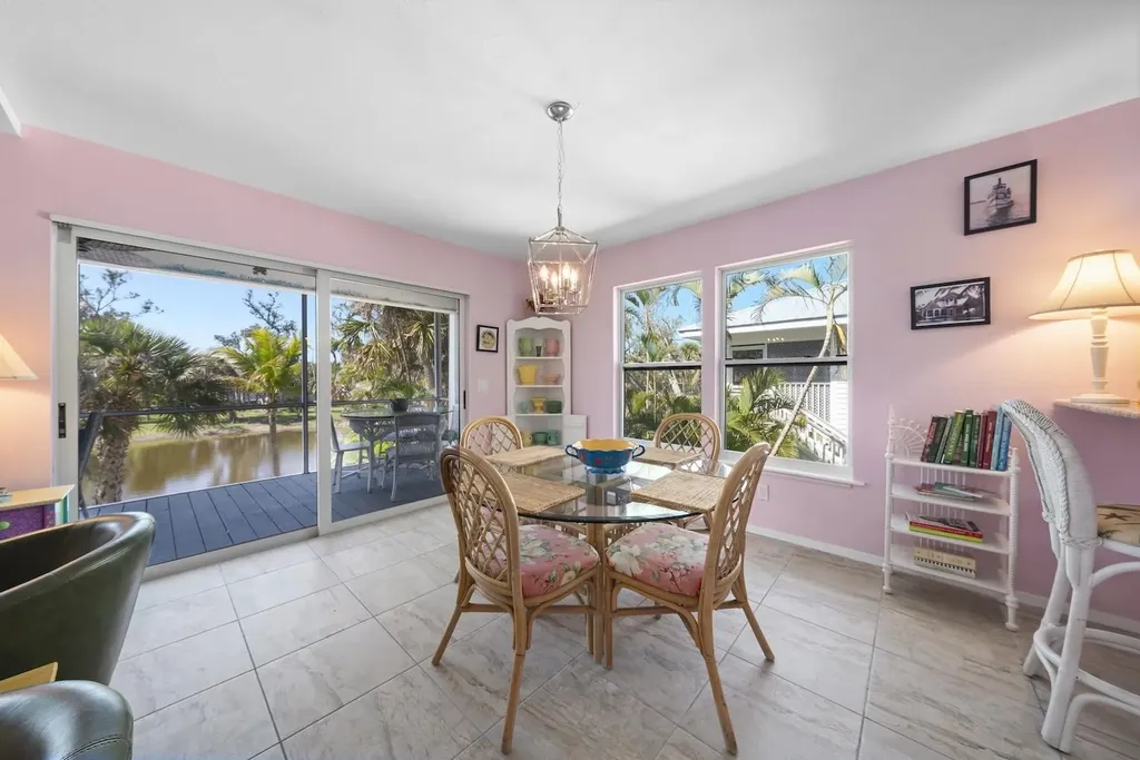 2162 Egret Circle Sanibel FL 33957