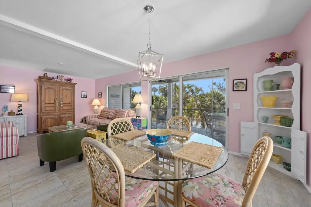 2162 Egret Circle Sanibel FL 33957