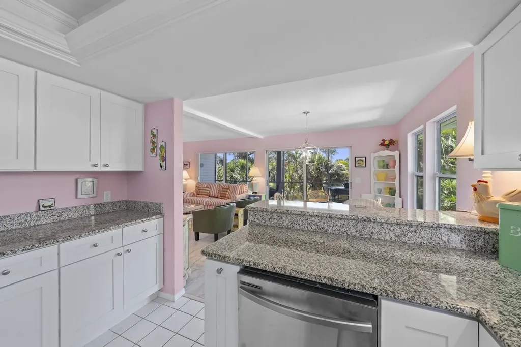 2162 Egret Circle Sanibel FL 33957