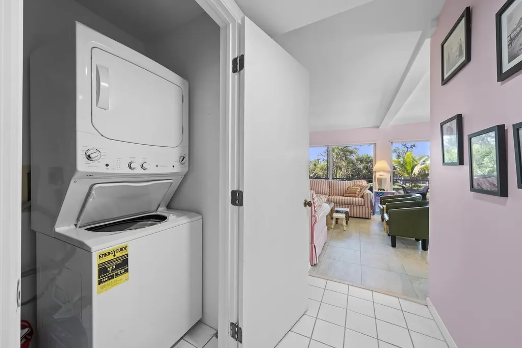 2162 Egret Circle Sanibel FL 33957