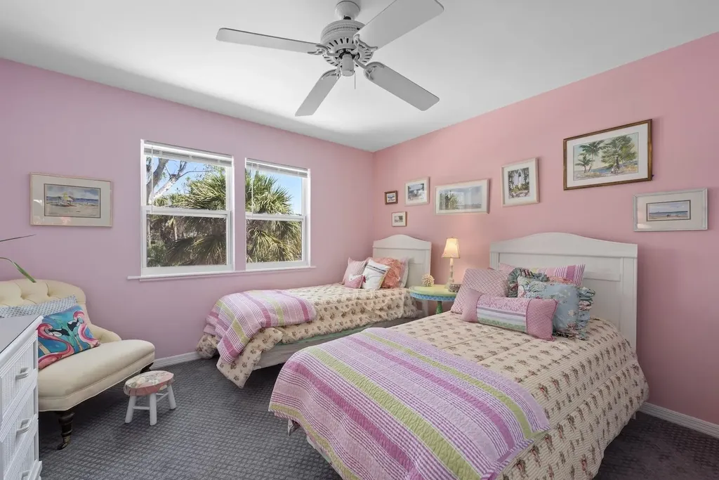 2162 Egret Circle Sanibel FL 33957