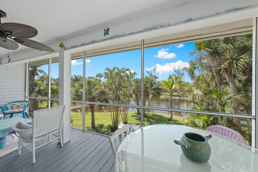 2162 Egret Circle Sanibel FL 33957