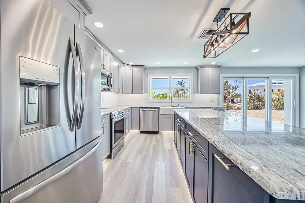 446 Lake Murex Circle Sanibel FL 33957