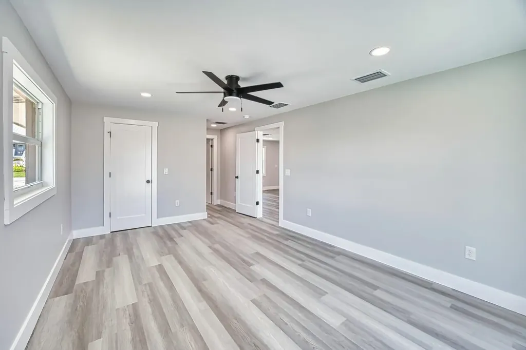 446 Lake Murex Circle Sanibel FL 33957