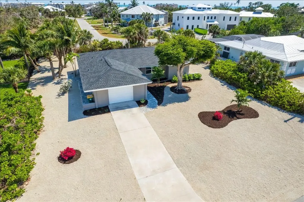 446 Lake Murex Circle Sanibel FL 33957