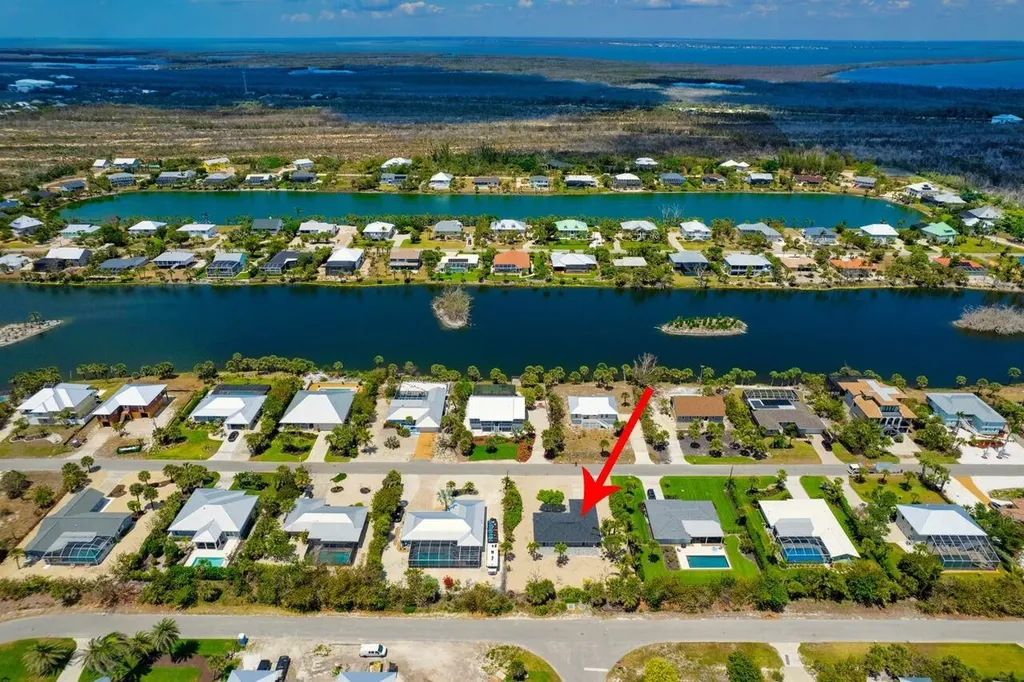 446 Lake Murex Circle Sanibel FL 33957