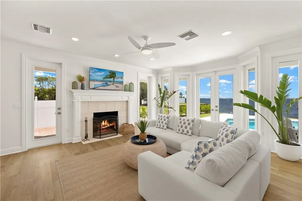 8451 Casa Del Rio Lane Fort Myers FL 33919